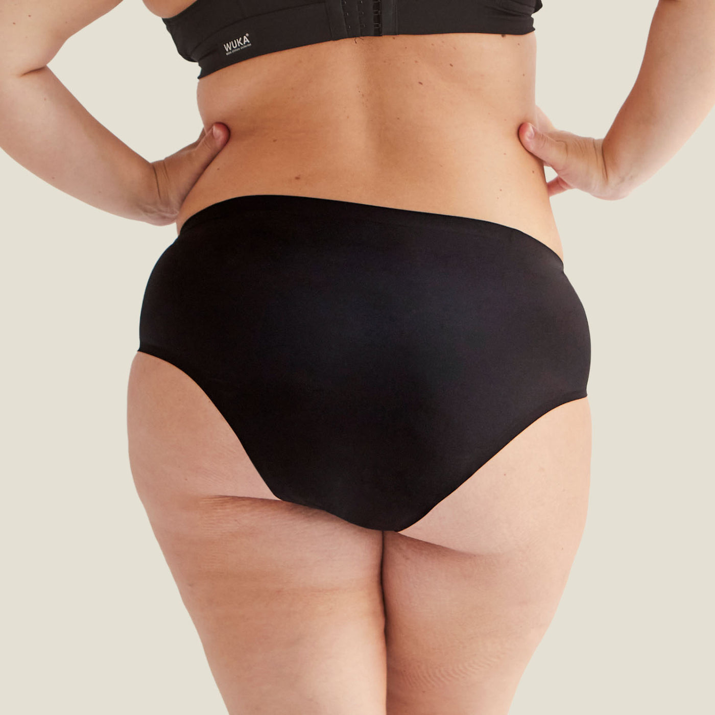 WUKA Drytech™ Midi Brief - For Light Leaks - Black