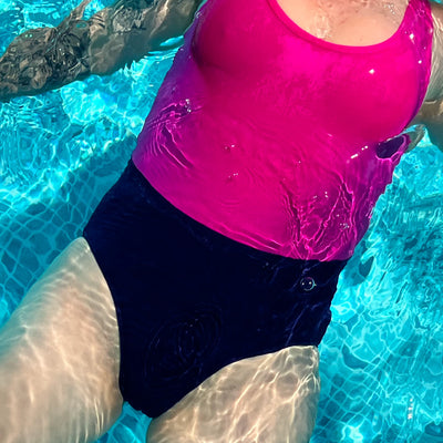 WUKA two-tone period teen swimsuit pink/blue - lifestyle detail